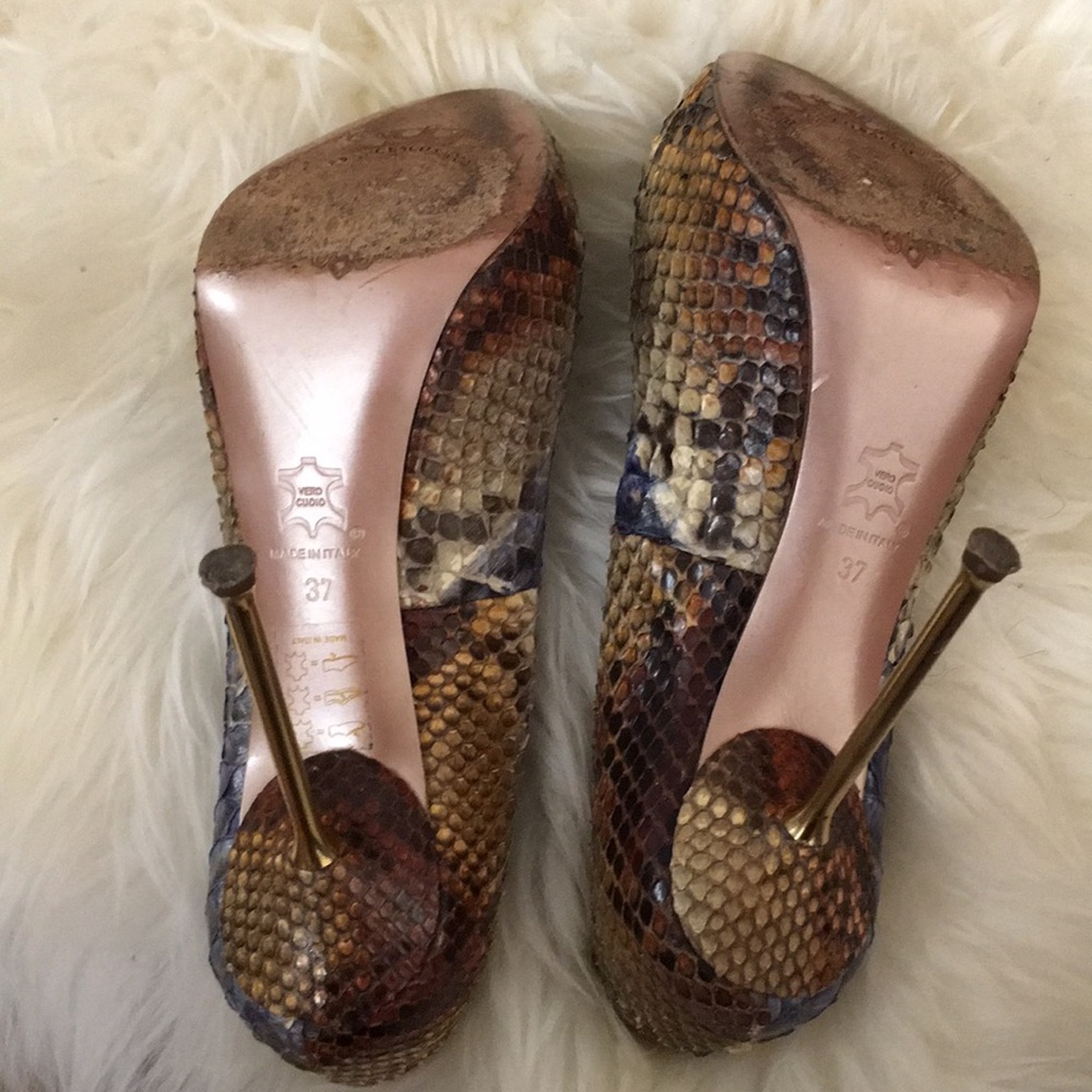 Authentic Python Snakeskin Francesco Sacco Heels - Picture 3 of 7